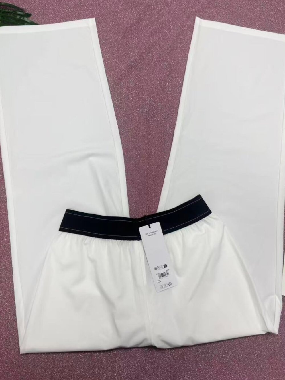 NWT ALO Yoga🥑Suit Up Trouser White (Regular 30) - Picture 4 of 8